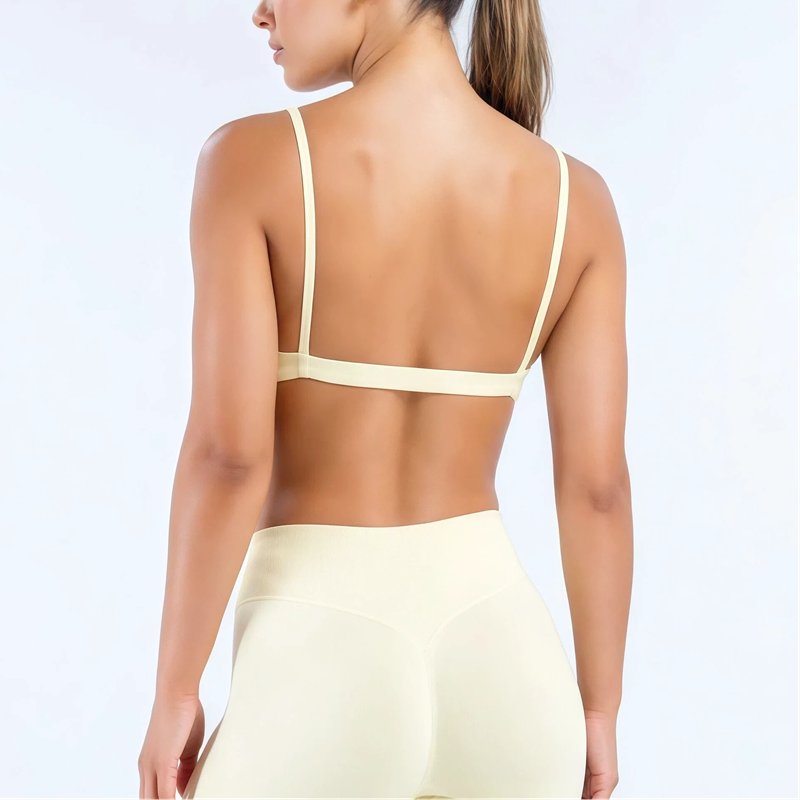 HISTELLO 임팩트 스쿠프 넥 브라 여성용 체육관  - Bra Top Seamless 리뷰 및 가격