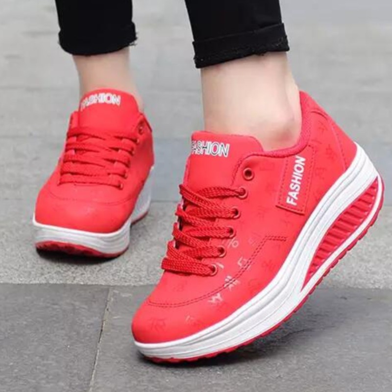 2025년 신상 여성 패션 스니커즈 워킹화 러닝화 통기 - New Balance Fashion Women 리뷰 및 가격