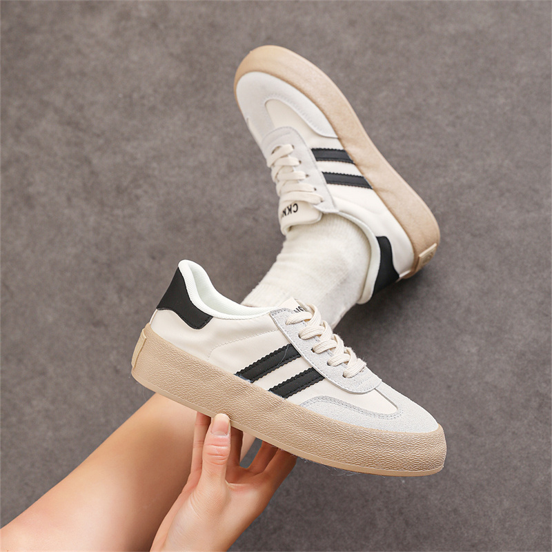 여성용 새로운 통기성 스니커즈 고급 캐주얼 신발 패션  - New Balance Fashion Women 리뷰 및 가격